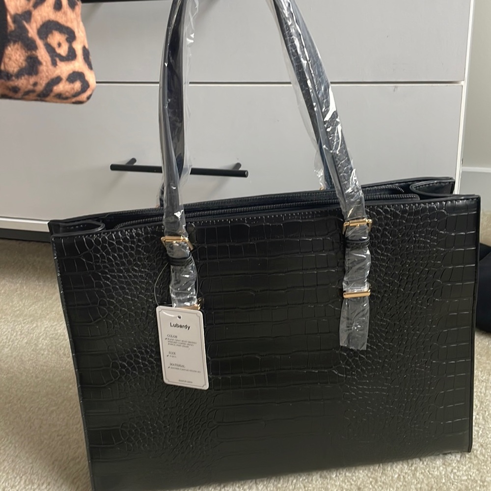 Black purse